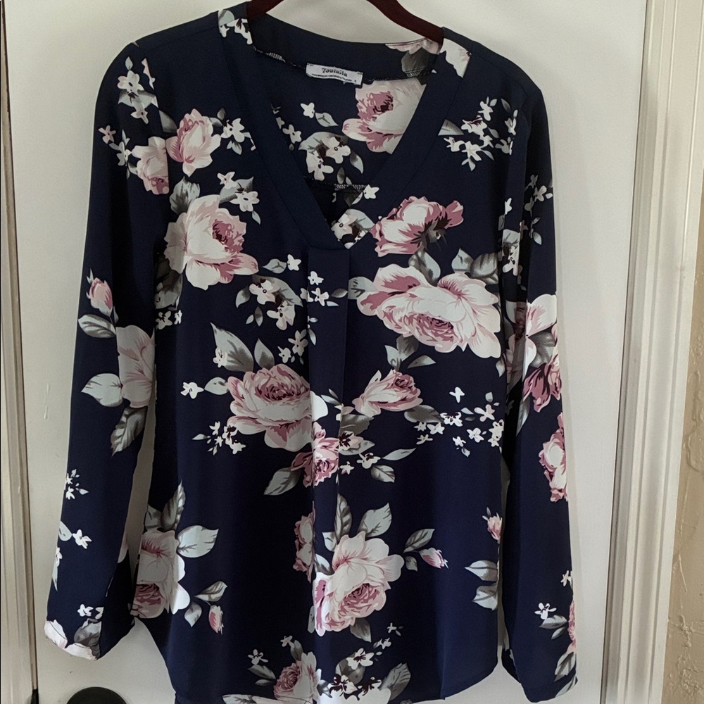 Women's Navy Floral V-Neck Long Sleeve Blouse - Pink Rose Print